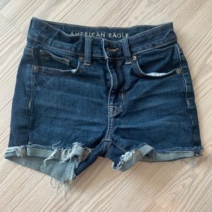 American Eagle Women’s Denim Shorts Size 00